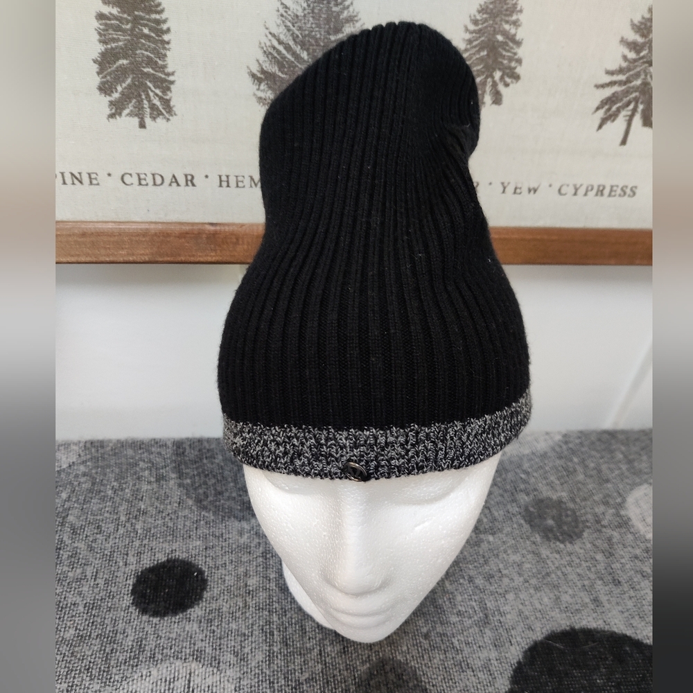 Lululemon Merino Wool Beanie | Black Slouchy Knit Winter Hat O/S